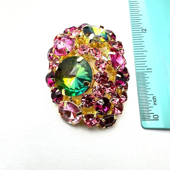 Oversized Pink Rhinestone Rivoli Gold Tone Earrings Clip Chandelier Statement - Picture 4 of 4